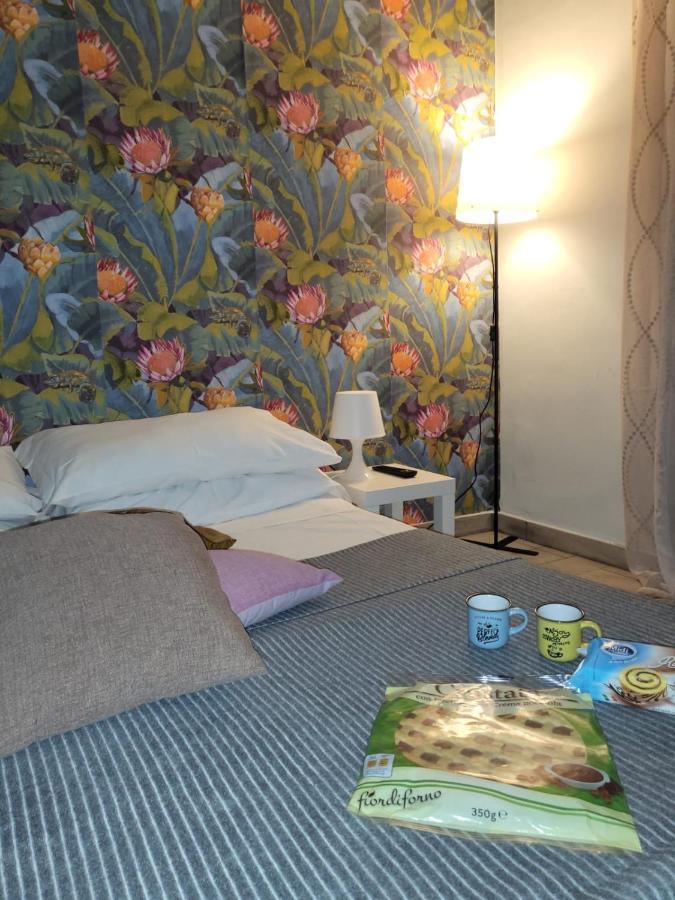 Apartment Carlo III Napels Buitenkant foto