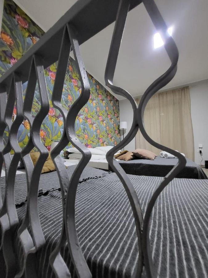 Apartment Carlo III Napels Buitenkant foto